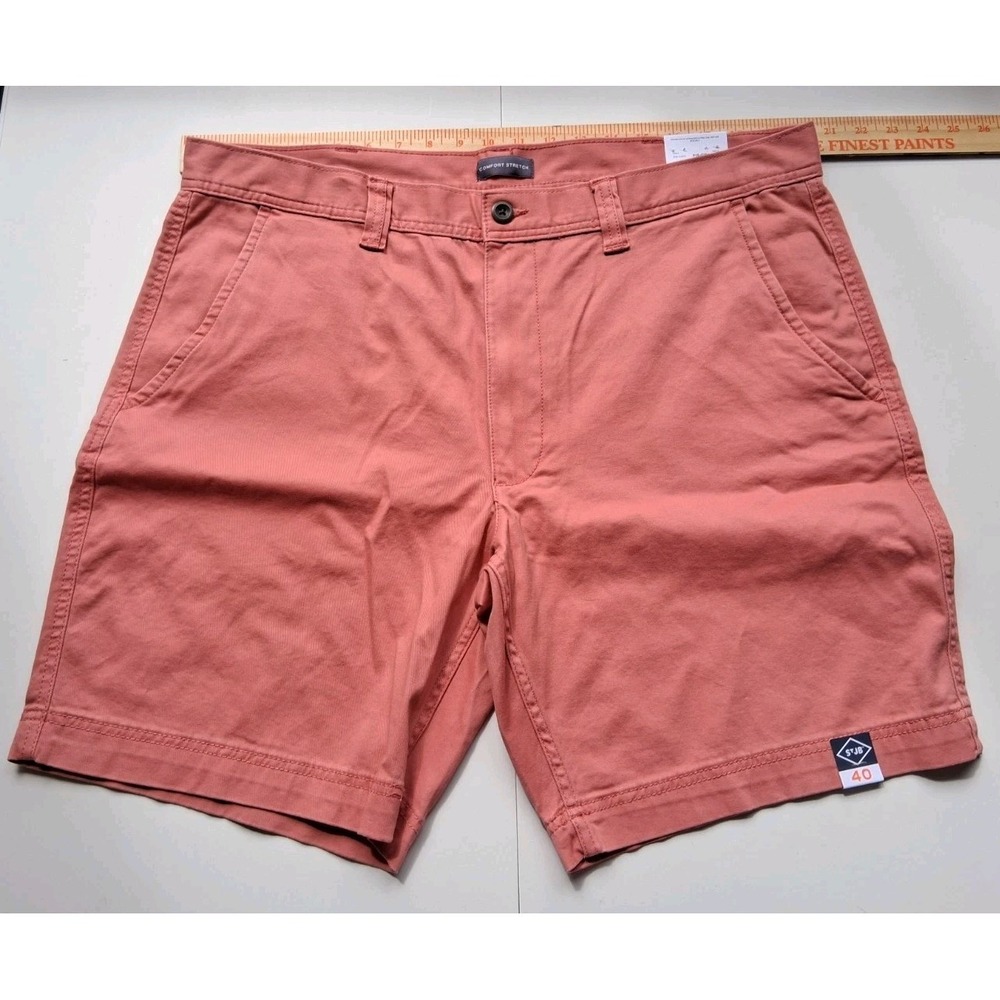 St John's Bay NWT Men's Flat Front Shorts‎ Size 40 Stretch 9" Inseam Coral